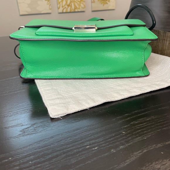 Kate Spade double strap crossbody purse & Kate Spade card holder - Picture 2 of 16